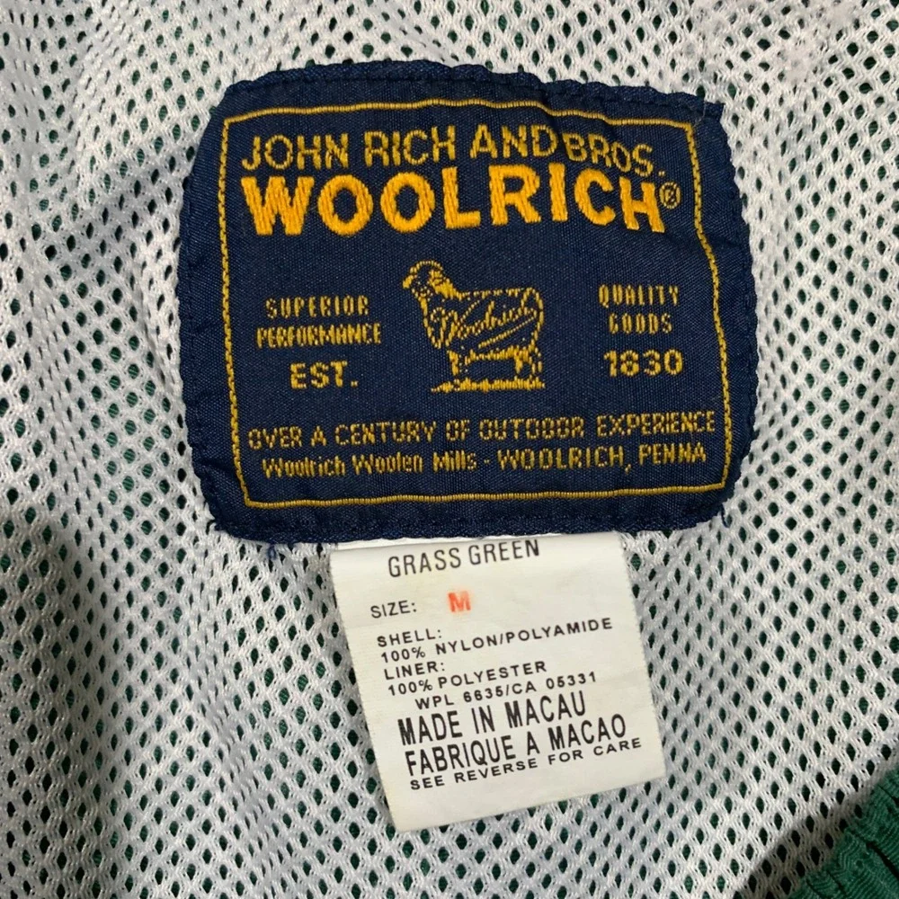 Woolrich Swim Trunks Mens Medium Grass Green Nylon Mesh Lined Vintage Shorts